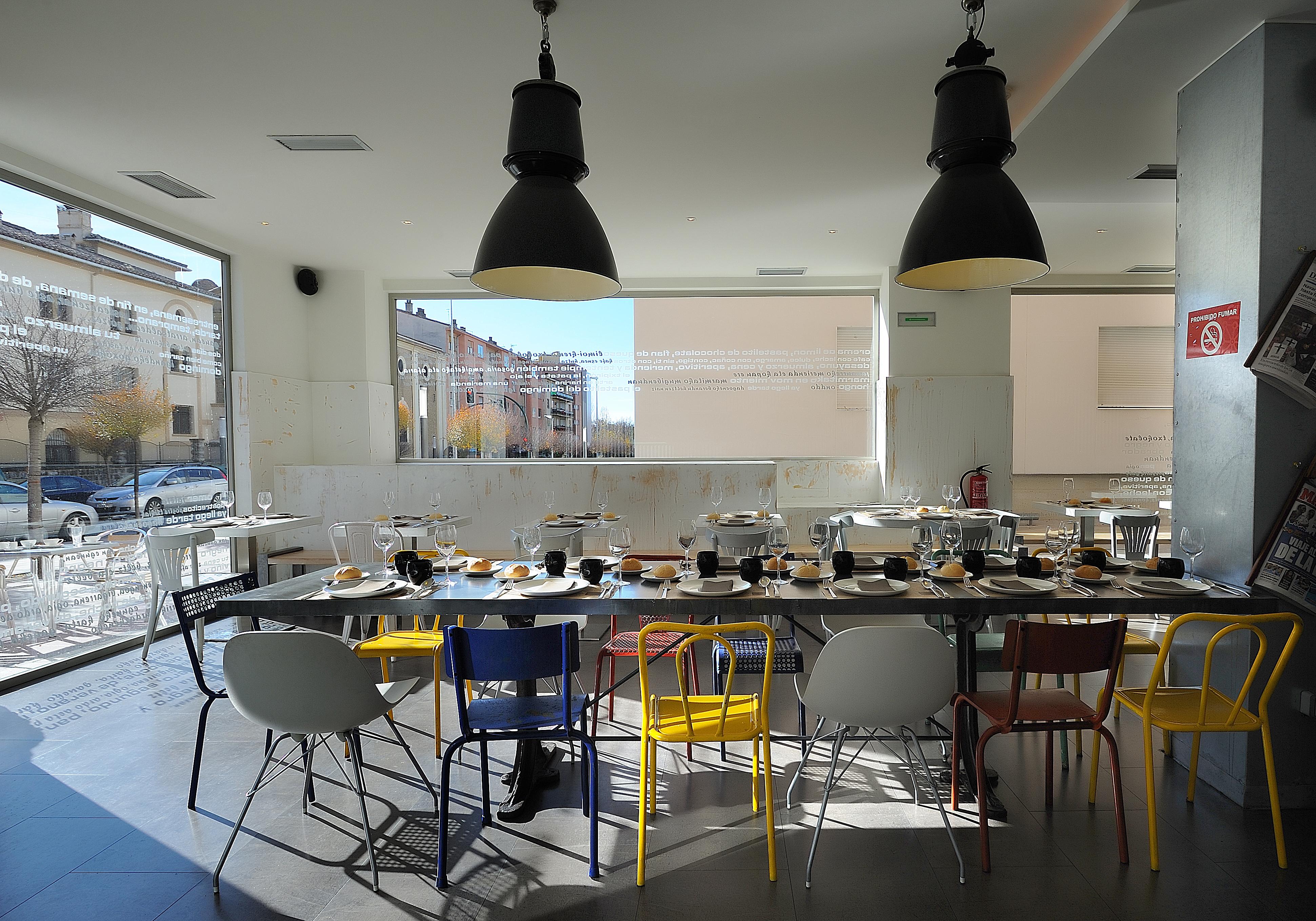 Hotel Pamplona Plaza Екстер'єр фото