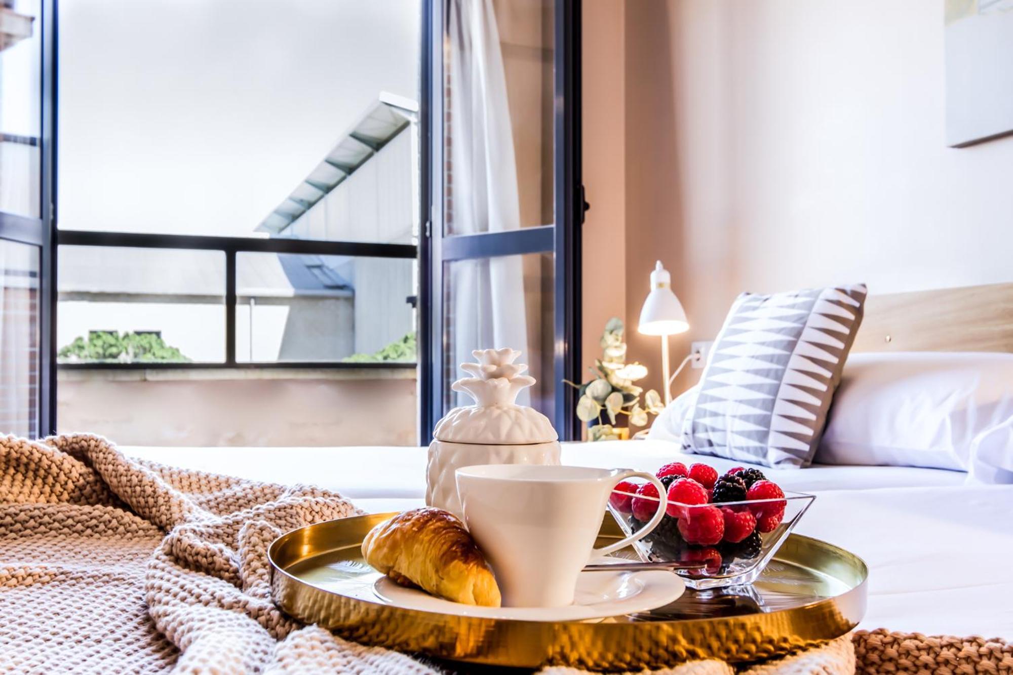 Hotel Pamplona Plaza Екстер'єр фото