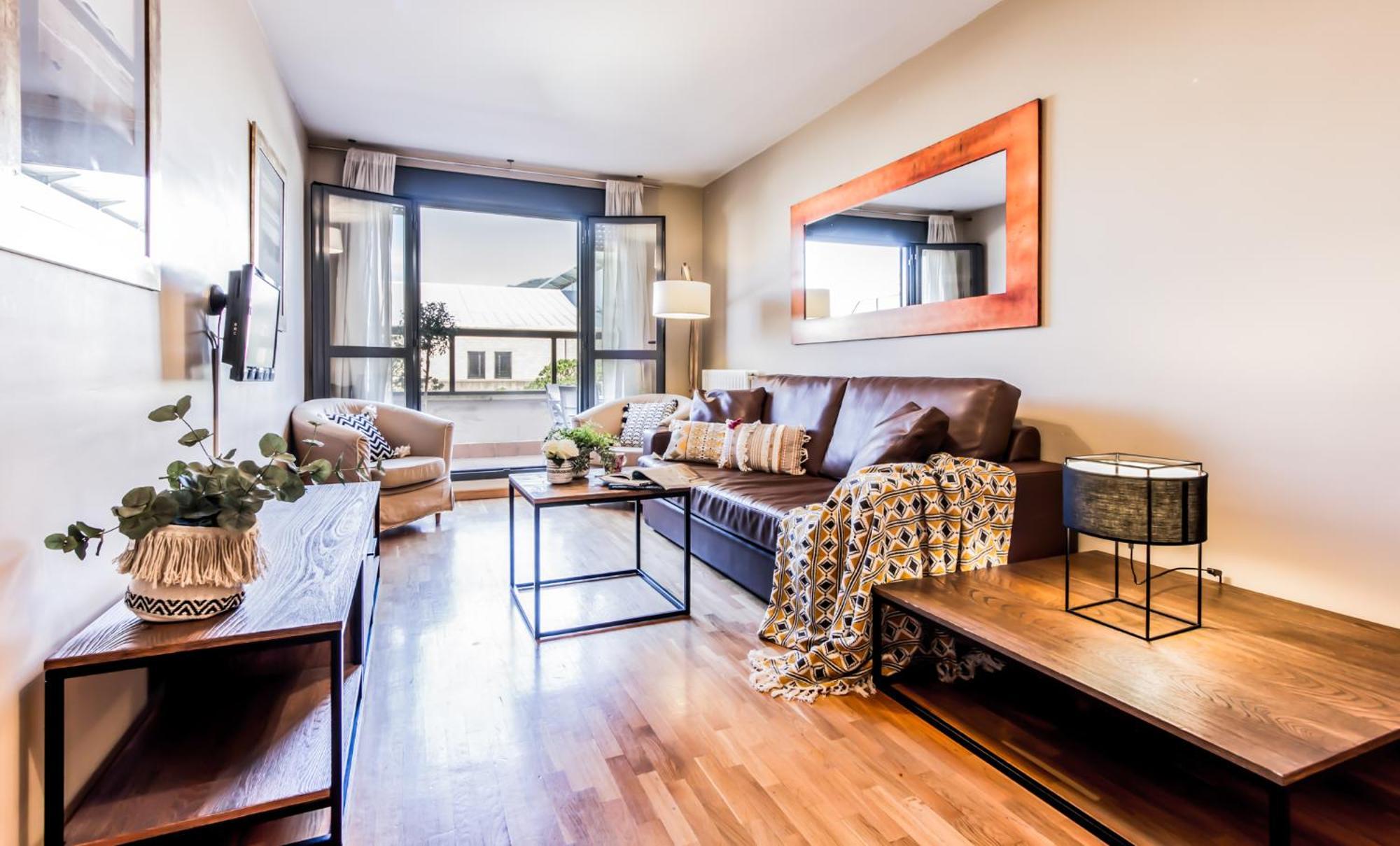 Hotel Pamplona Plaza Екстер'єр фото
