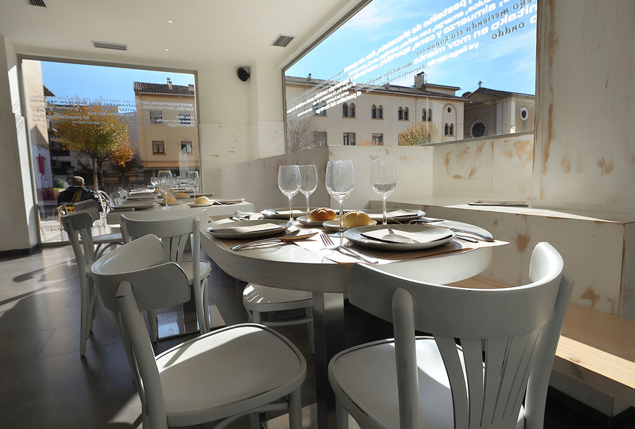 Hotel Pamplona Plaza Екстер'єр фото